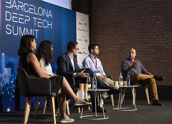 Disrupción y retos globales, temas de debate en el Deep Tech Summit