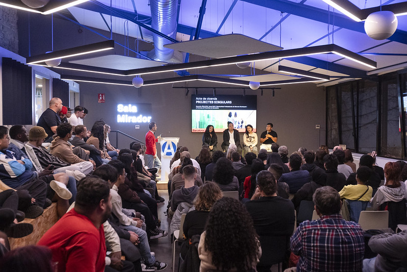 El programa ha acompanyat més de 3.300 joves de 18 a 29 anys, amb un 50% d’inserció laboral, i tanca etapa coincidint amb el seu 10è aniversari.