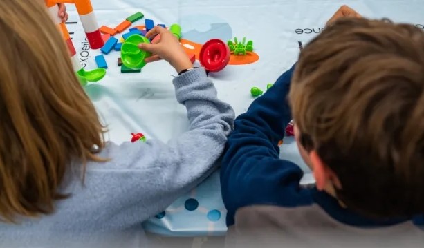 Nova programació de Nadal amb ciència, tecnologia i creativitat per a infants i joves